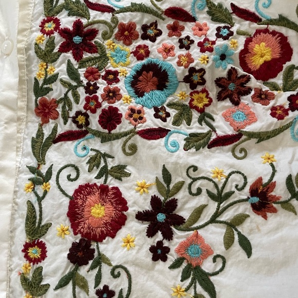 Zara White Embroidered Button zip Top size XS - Picture 7 of 7